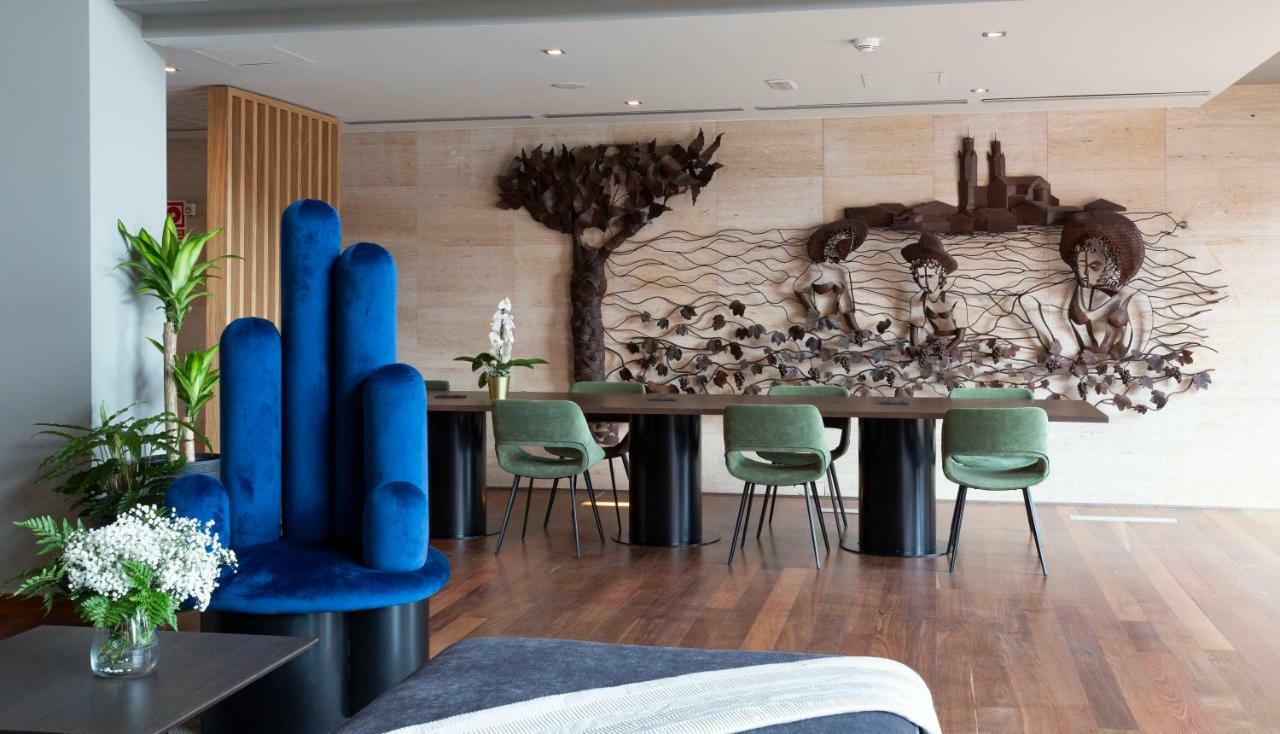 Dolce By Wyndham Barcelona Resort Sant Esteve Sesrovires Zewnętrze zdjęcie